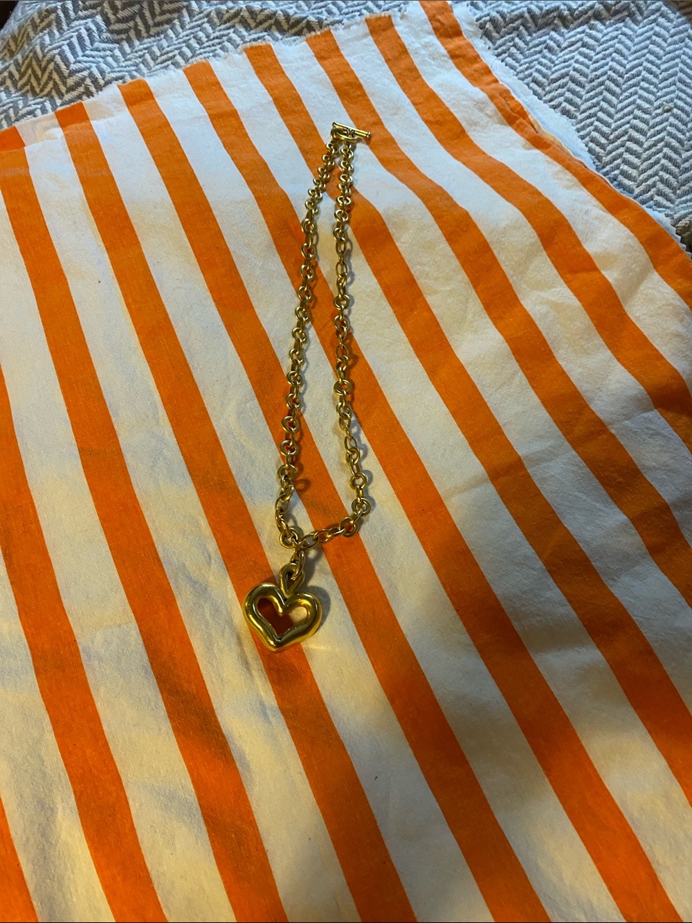 Gold Heart Pendant Link Necklace for Women